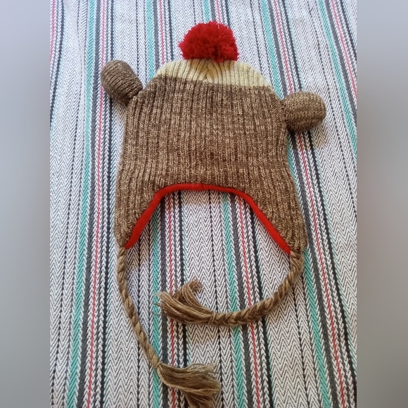 Sock monkey beanie - Picture 2 of 3